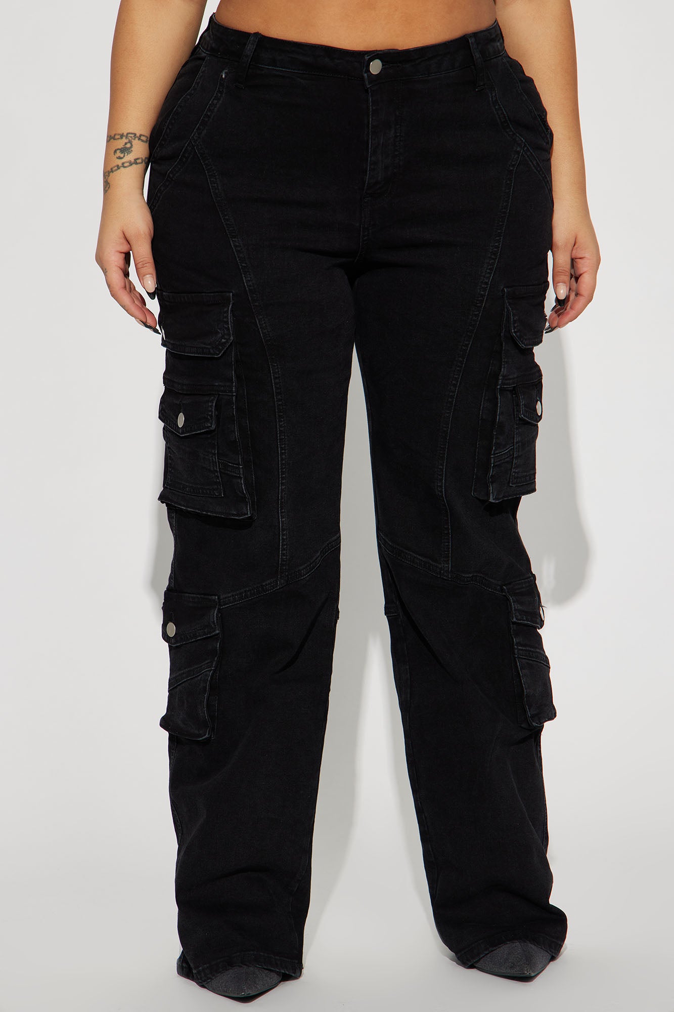 01-23-23Studio4_AS_RD_10-41-22_19_JT1783_Blackcombo_0896_PLUS_SG_PLUS