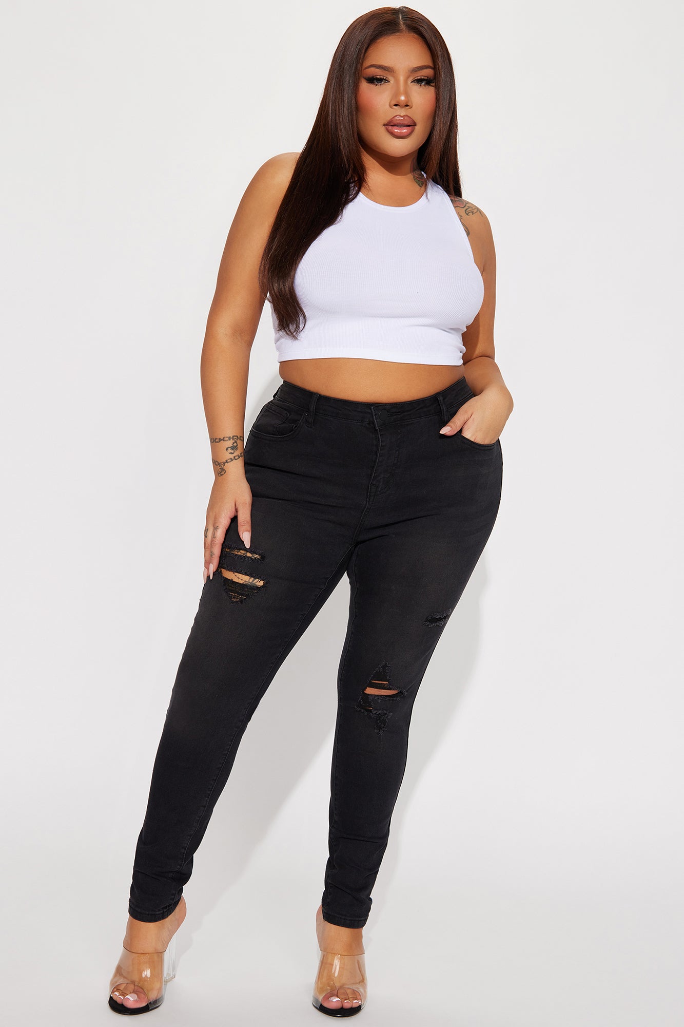 05-11-23Studio4_CXB_AC_11-16-57_12_YJDM15MRDOPTION5_Black_P_36342_PLUS_PXF