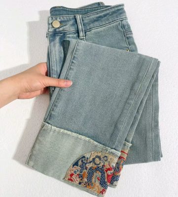 MID RISE JEANS